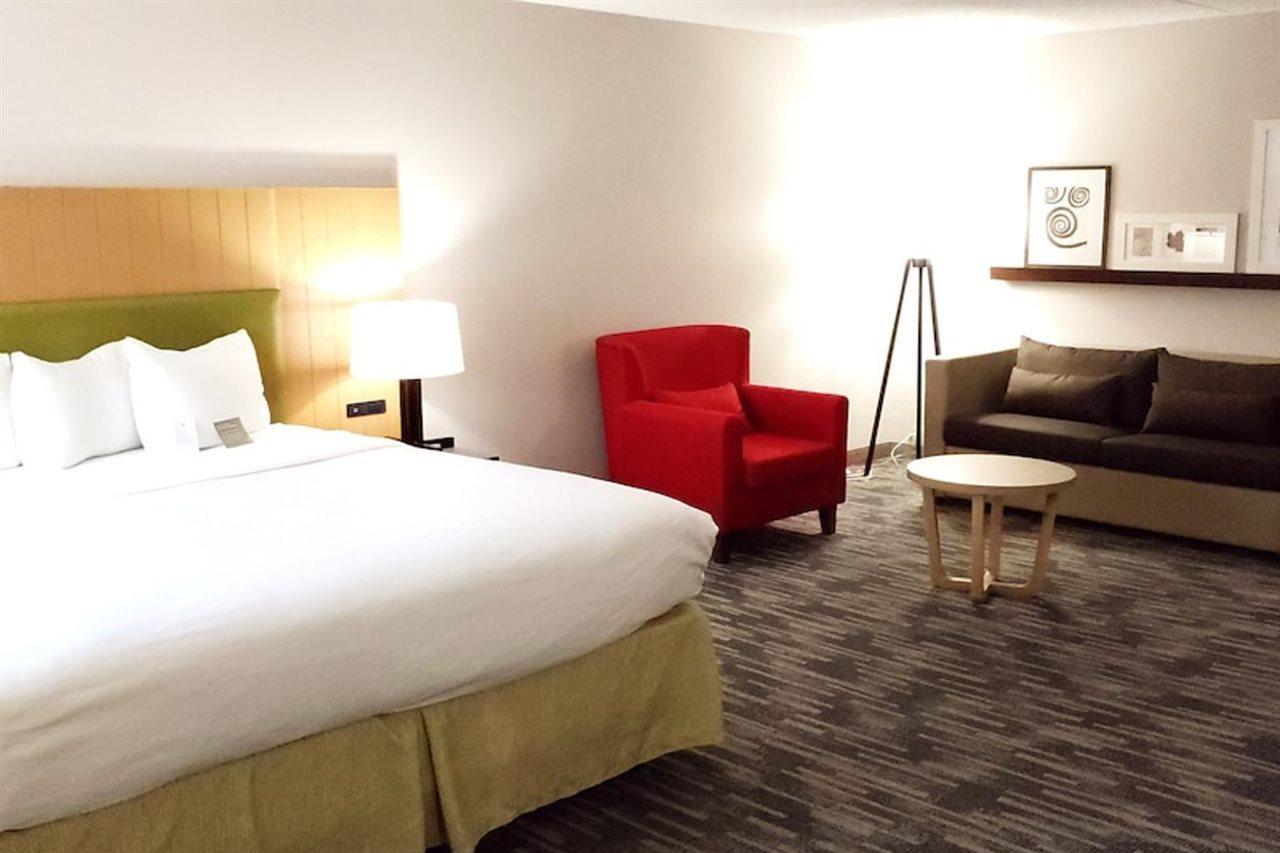 Wingate By Wyndham Lincoln Airport East Hotel Kültér fotó
