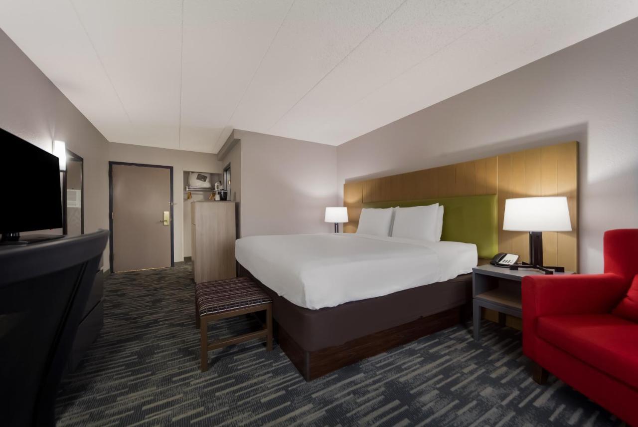 Wingate By Wyndham Lincoln Airport East Hotel Kültér fotó